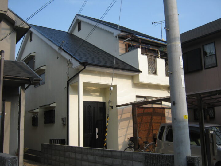 高砂市 外壁塗装・屋根塗装工事-兵庫県 高砂市の黒ずんだ外壁が明るくなったＹ様邸