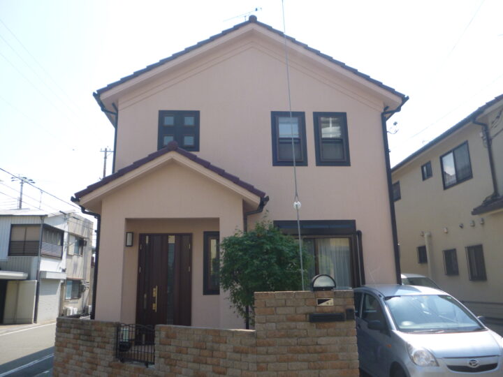 加古川市 外壁塗装・屋根塗装施工 – 兵庫県 加古川市のお洒落な薄ピンクの外壁のＮ様邸