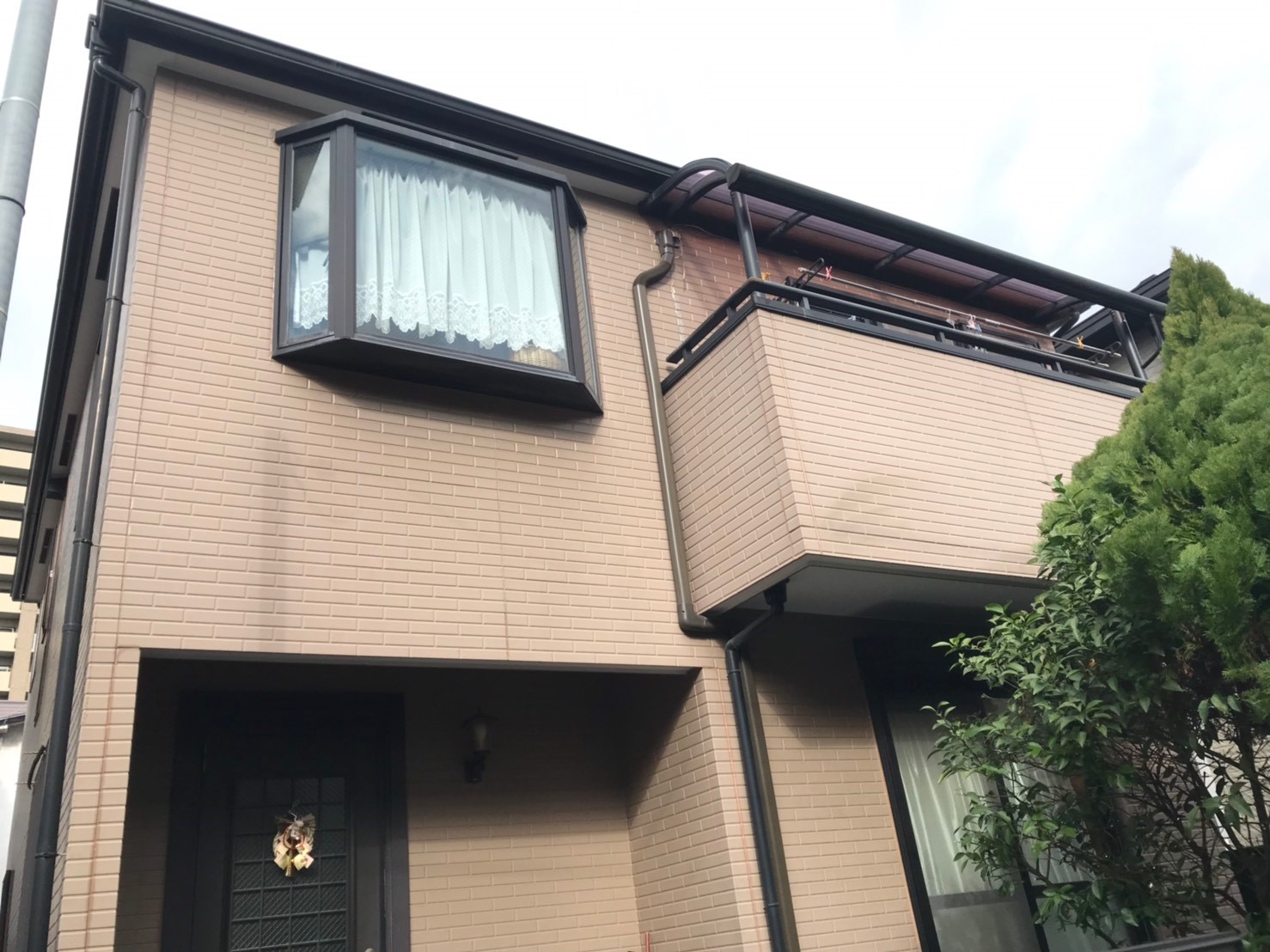 施工前-神戸市東灘区O様邸　外壁・屋根塗装リフォーム工事